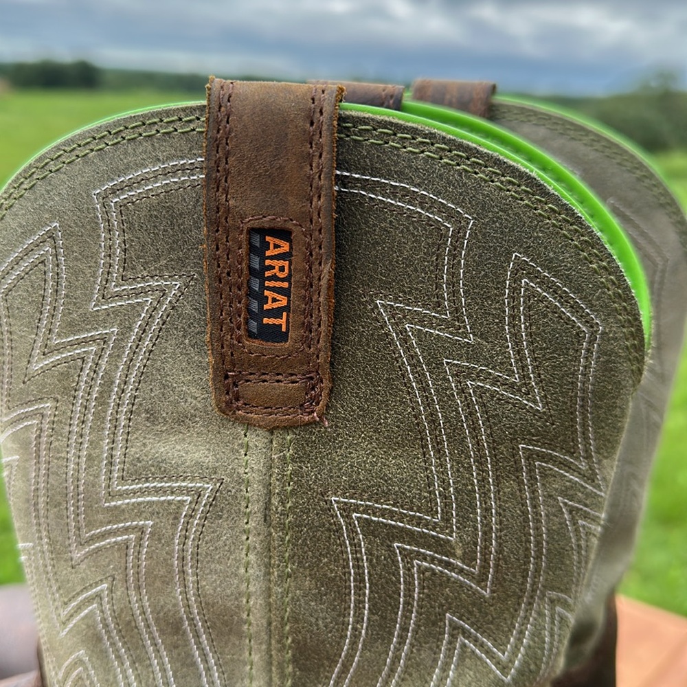 Ariat Brown and Green Cowboy Boots with Durable Rubber Sole - Picture 2 of 5